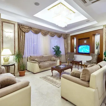 布鲁西耶酒店 4*